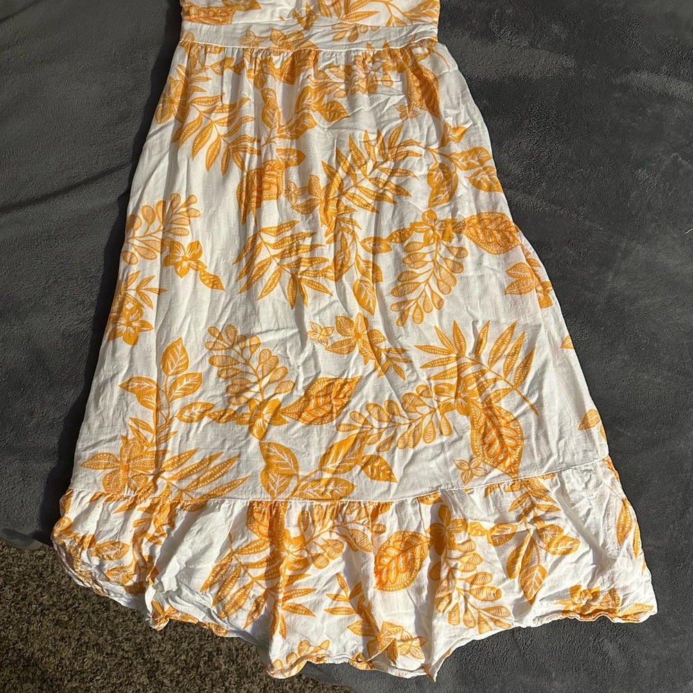 Eyeshadow Orange and White Floral Strapless Dress